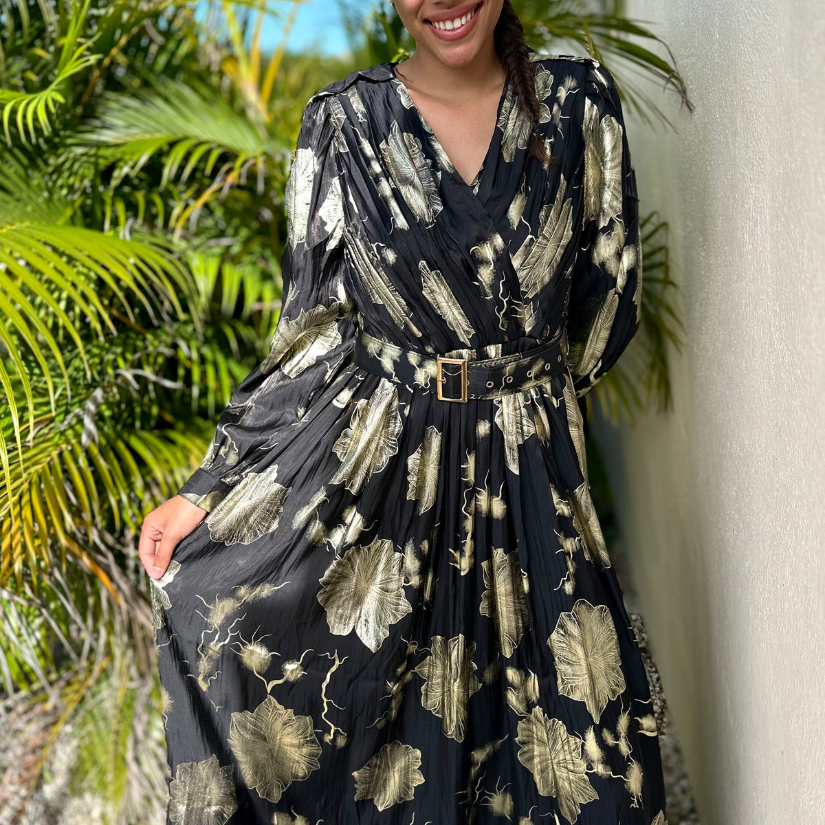Robe Fleurie Noire Très Stylée - Taille 10 - Marque Very - Occasion En Super état